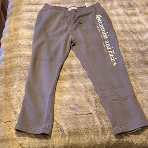 Abercrombie & Fitch Men’s Gray Joggers